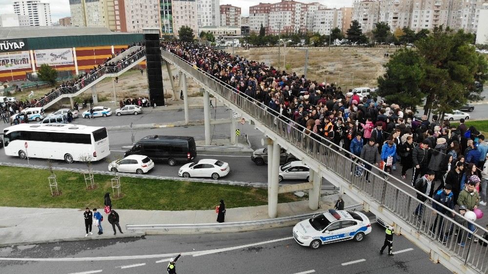 (Özel) Kitap Fuarına İnsan Seli Havadan Görüntülendi