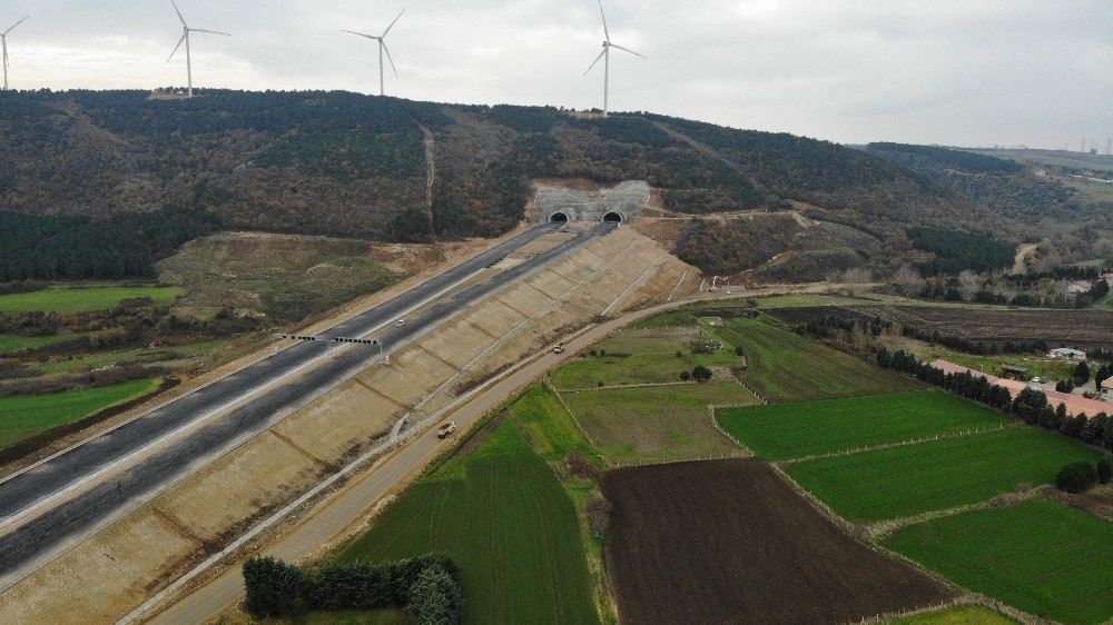 (Özel) Kuzey Marmara Otoyolunun Çatalca Bağlantısı Havadan Görüntülendi