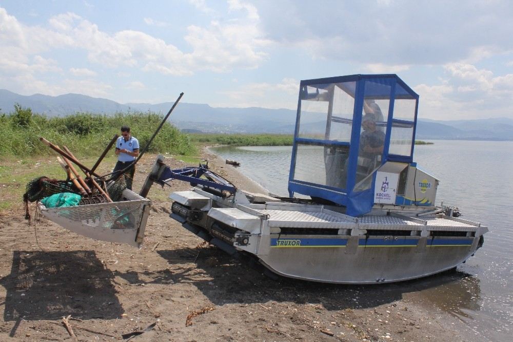 (Özel) Midyeciler Denizin Ortasında Kaçtı Ekipler Kovaladı