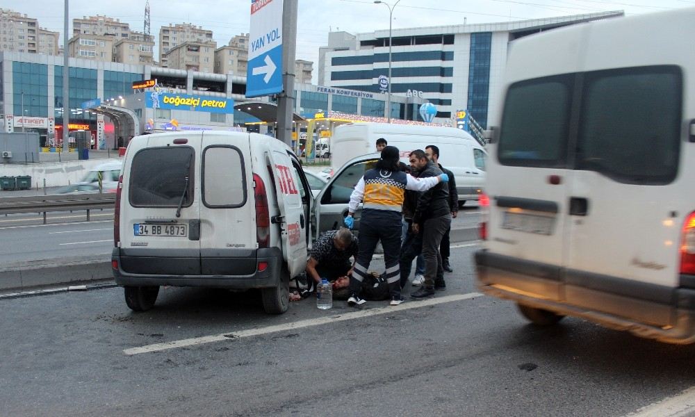 (Özel) Nöbet Dönüşü Evine Giden Doktordan Kazazedeye Hayati Müdahale