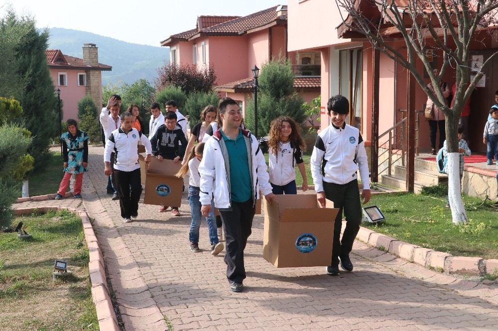 (Özel) Özel Öğrencilerden Afrindeki Kardeşlerine Destek