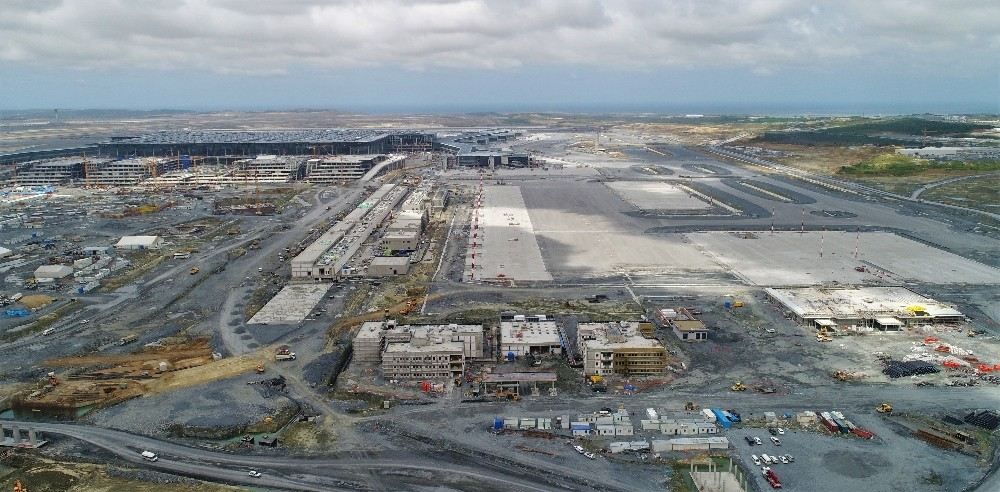 (Özel) Yüzde 90,5İ Tamamlanan Üçüncü Havalimanı İnşaatı Havadan Görüntülendi