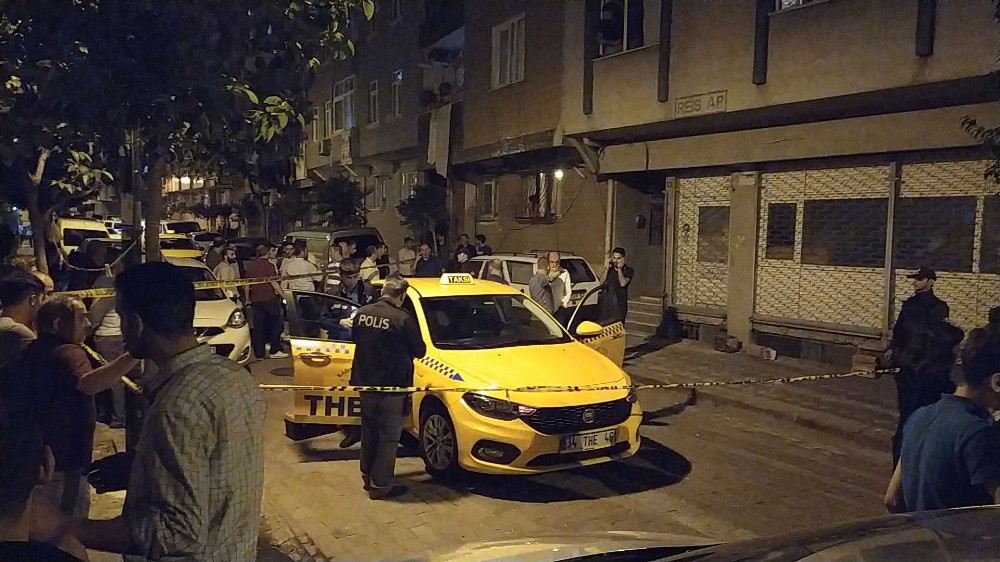 (Özel) Zeytinburnunda Taksiciye Gaspçı Dehşeti