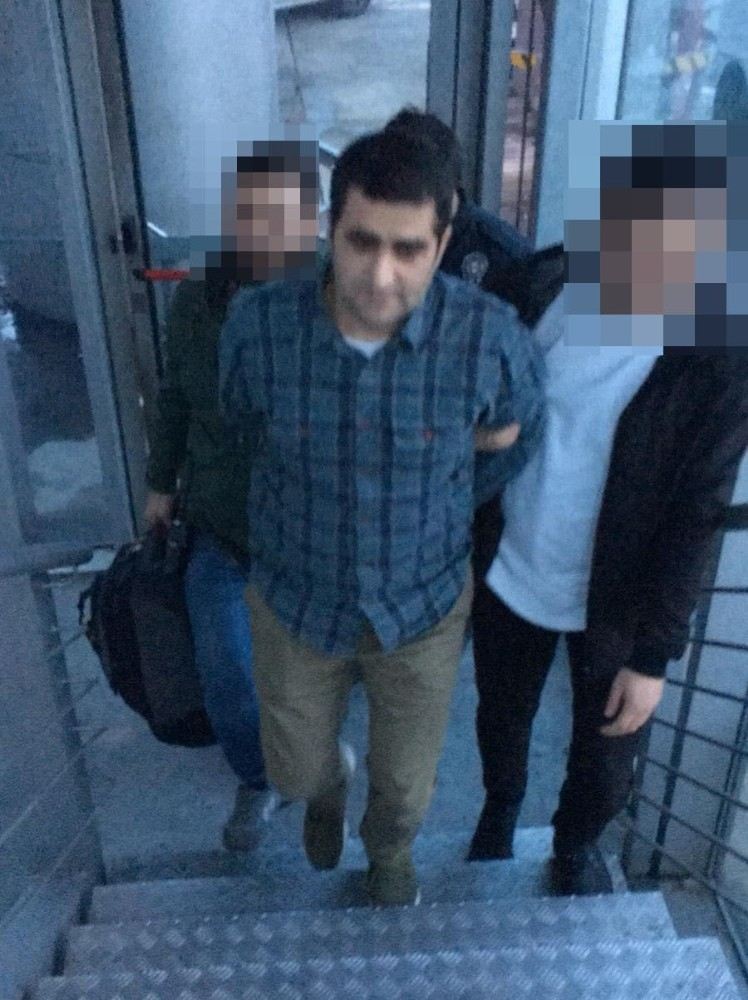Pedofili Suçundan Sınır Dışı Edilen Fetöcü İstanbula Getirildi