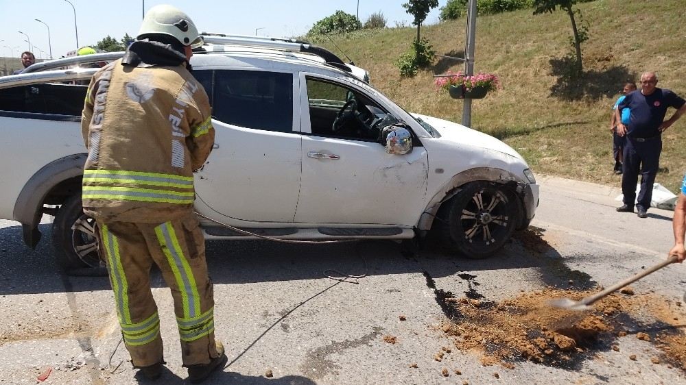 Pendikte Kontrolden Çıkan Araç Takla Attı: 1 Yaralı