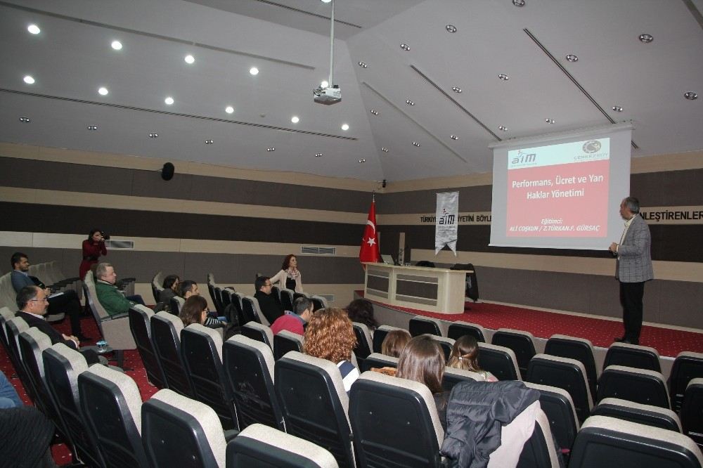 Performans Yönetimi Anlatıldı