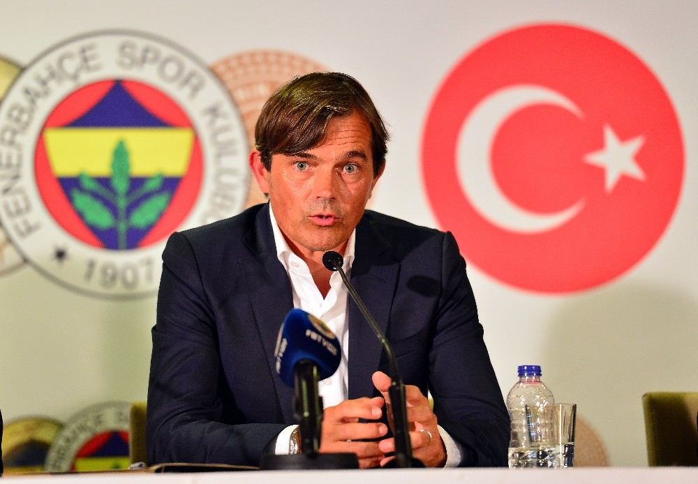 Phillip Cocu: Fenerbahçe Çalışacak Olmaktan Onur Ve Gurur Duyuyorum