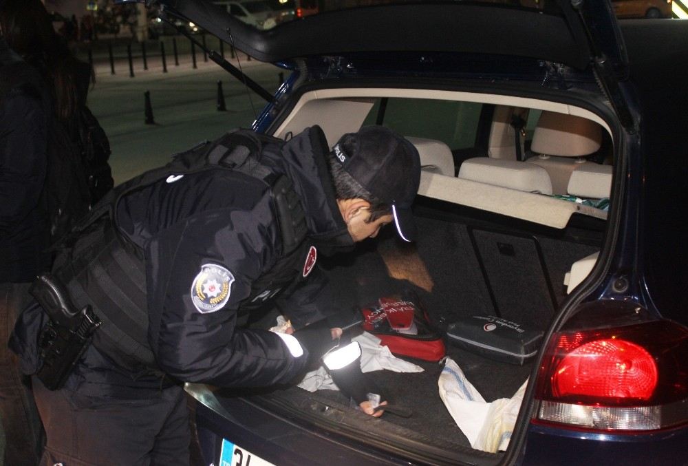 Polis Taksim Meydanında Kuş Uçurtmadı