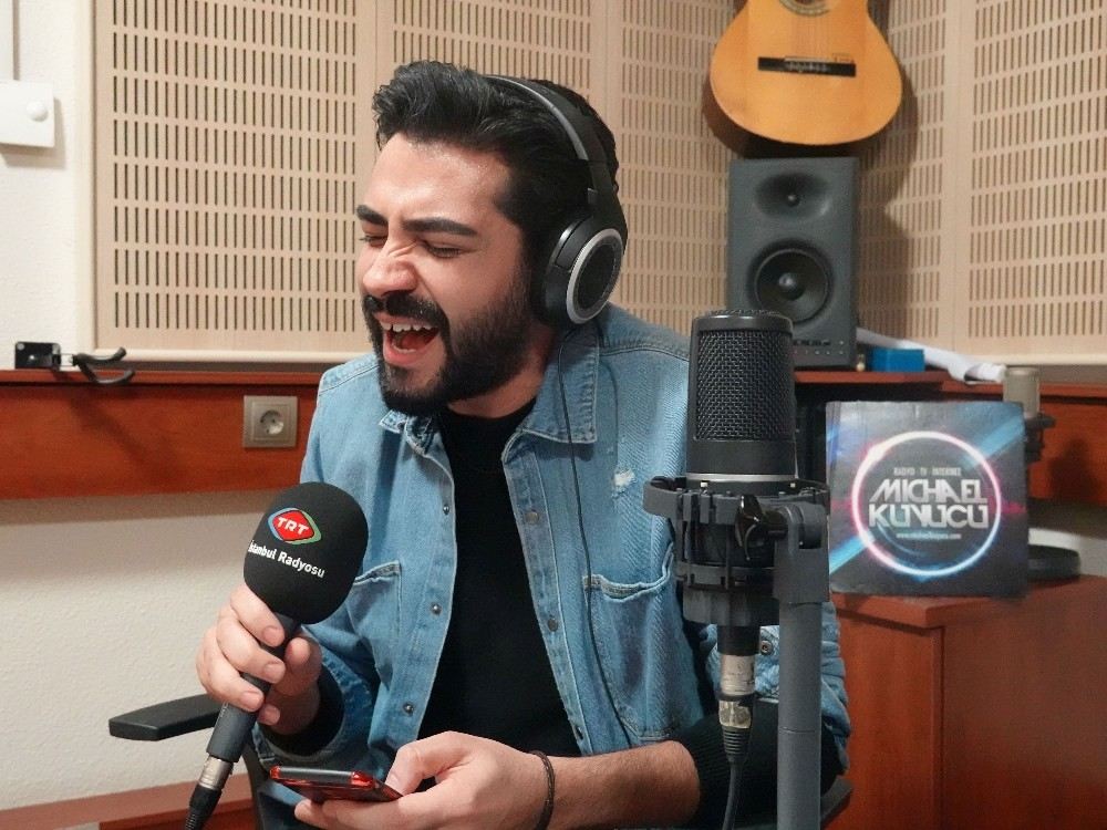 Pop-Rockcu Bahadır Sağlam: ?Müzik Piyasasının Yüzde 75İ Çöp?