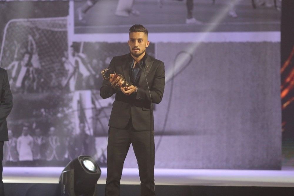 Portoda Yılın Futbolcusu Alex Telles Seçildi