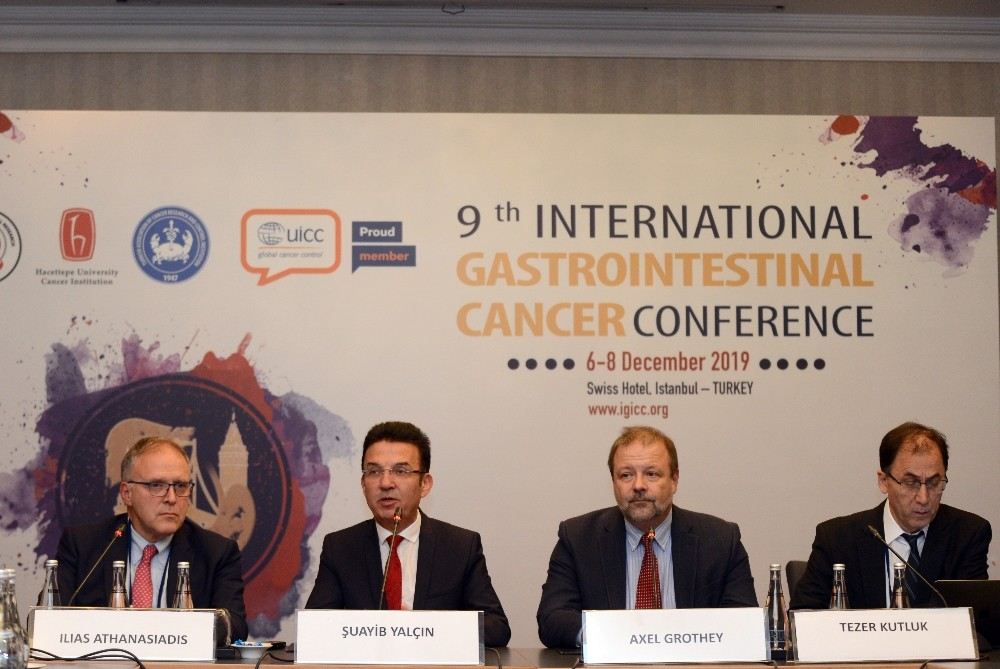 Prof. Dr. Tezer Kutluk: Sindirim Sistemi Kanserlerinden Korunmak İçin Günde 10 Bin Adım Atın