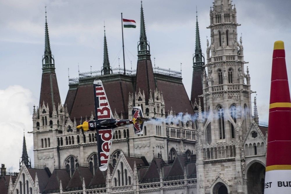 Red Bull Air Racete Heyecan Dorukta: Son İki Yarış