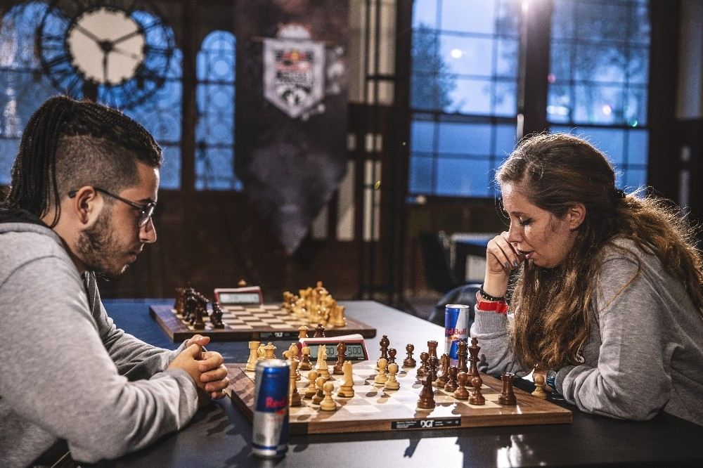 Red Bull Chess Mastersda Son Eleme Heyecanı