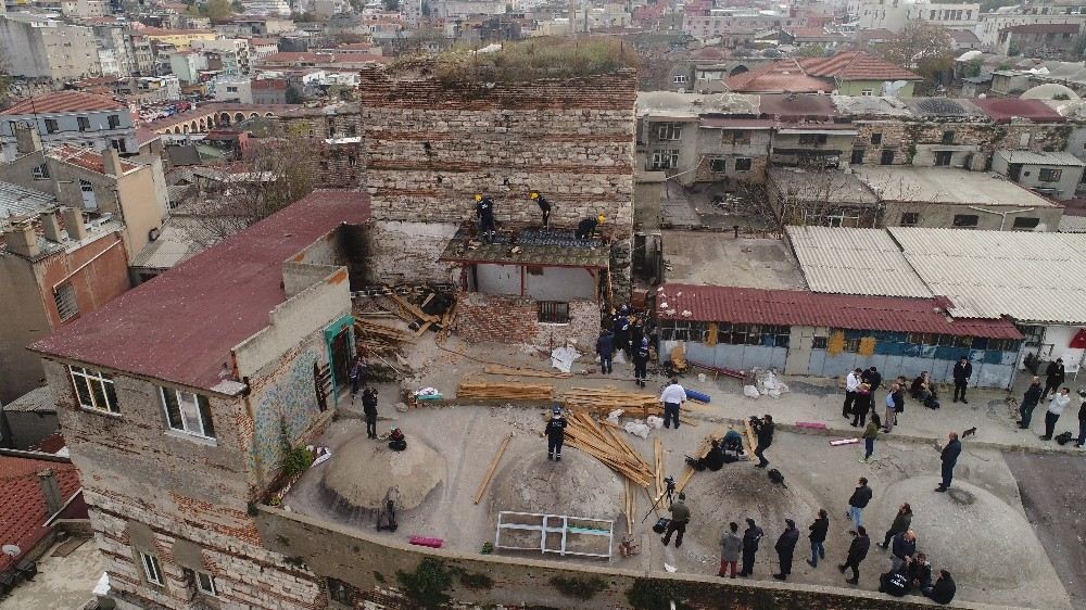 Sağır Handaki Kaçak Yapı Yıkılıyor, Çalışmalar Havadan Görüntülendi