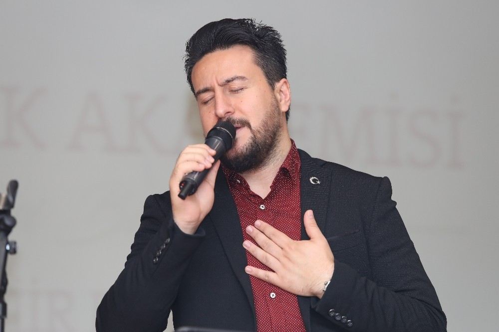 Şair Kasım Alper Özdemir: İstanbul Bir Şiir Şehri Olmalı
