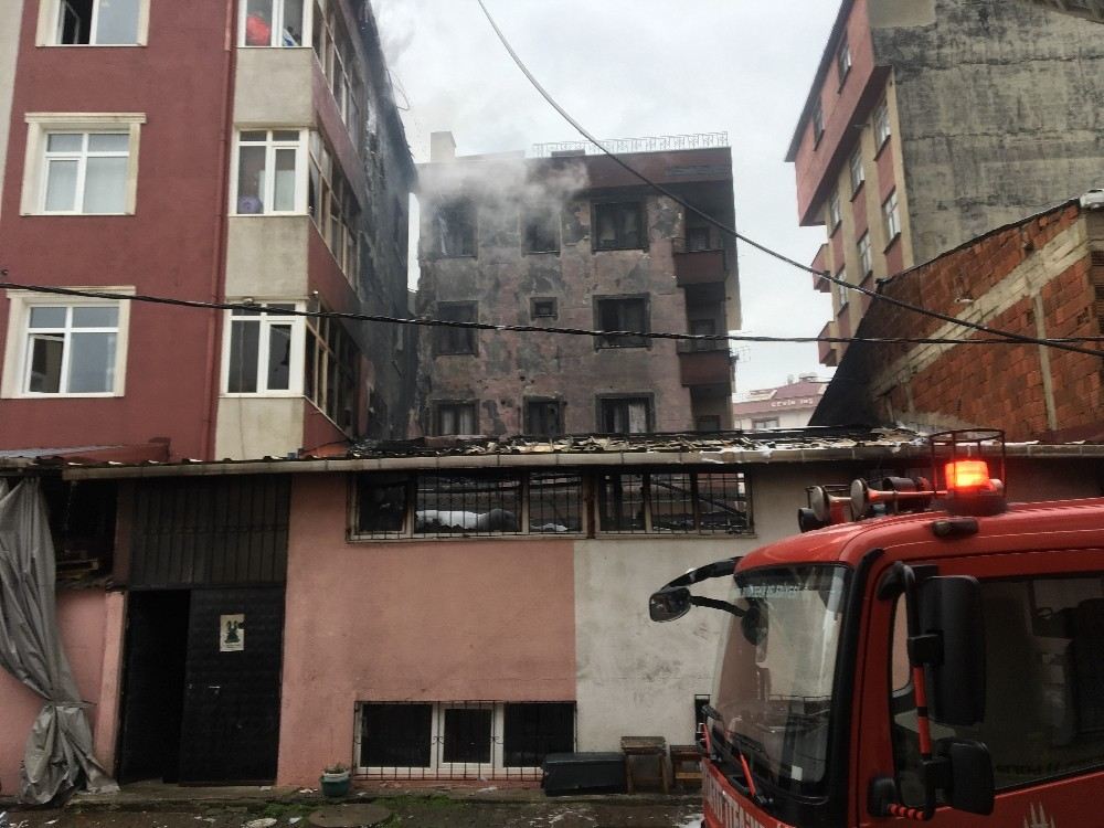 Sancaktepede Tekstil Atölyesi Alev Alev Yandı