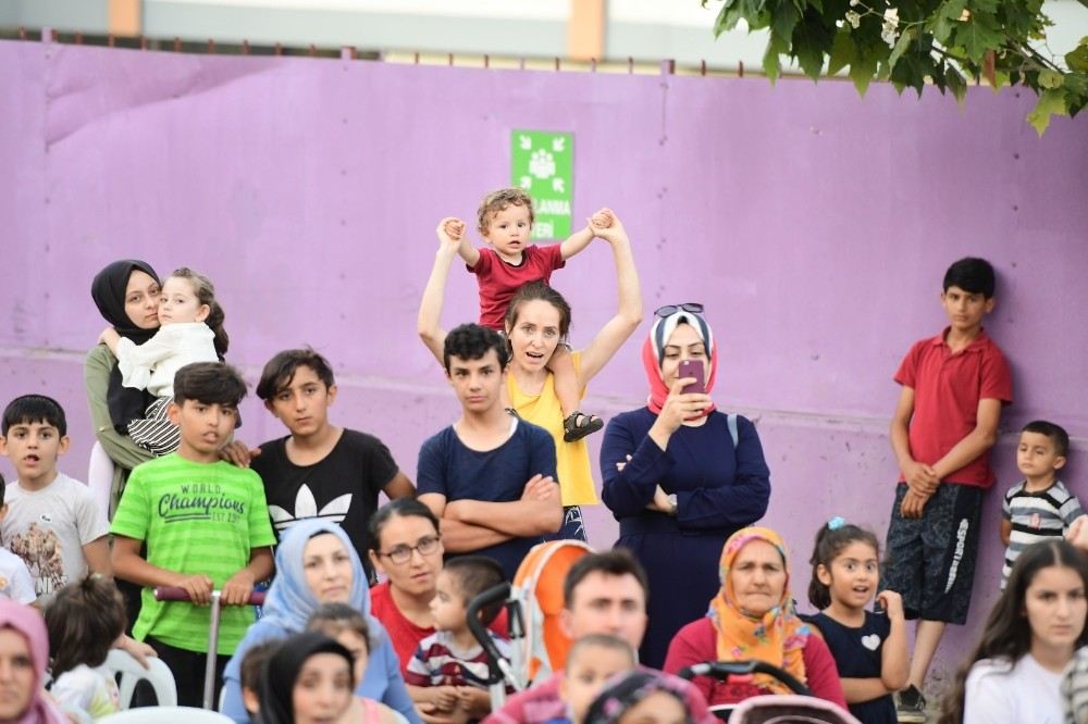 Sancaktepenin Her Mahallesi ?Şenlik? Dolu