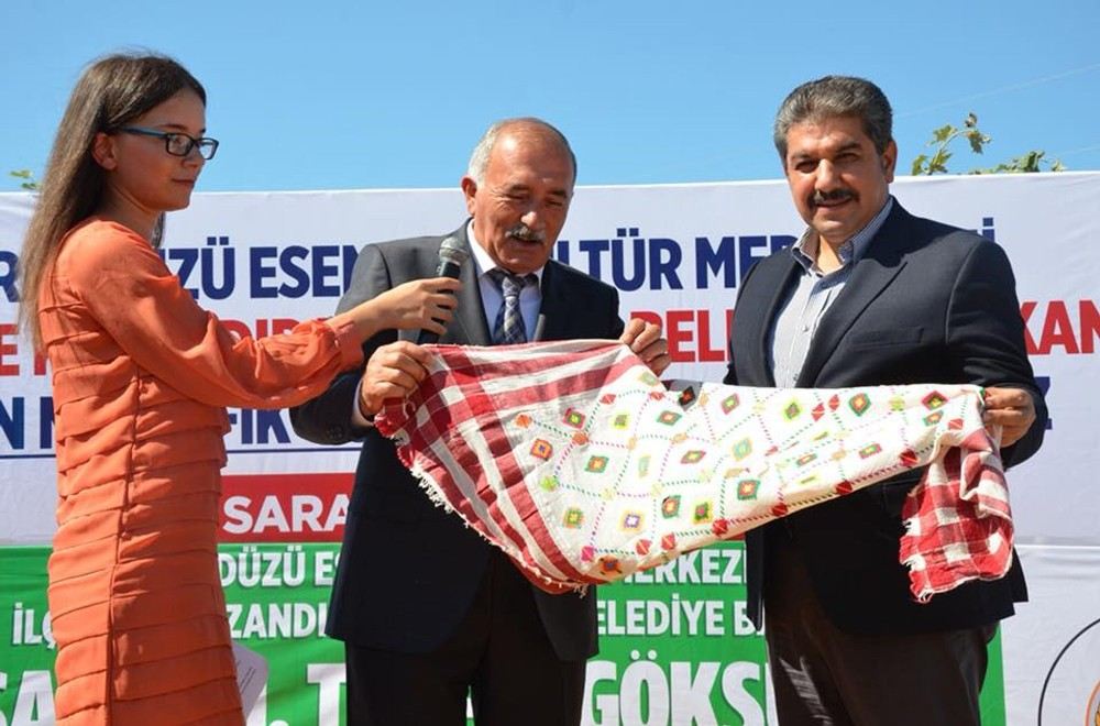 Saraydüzüne, Esenler Belediyesinden Kültür Merkezi