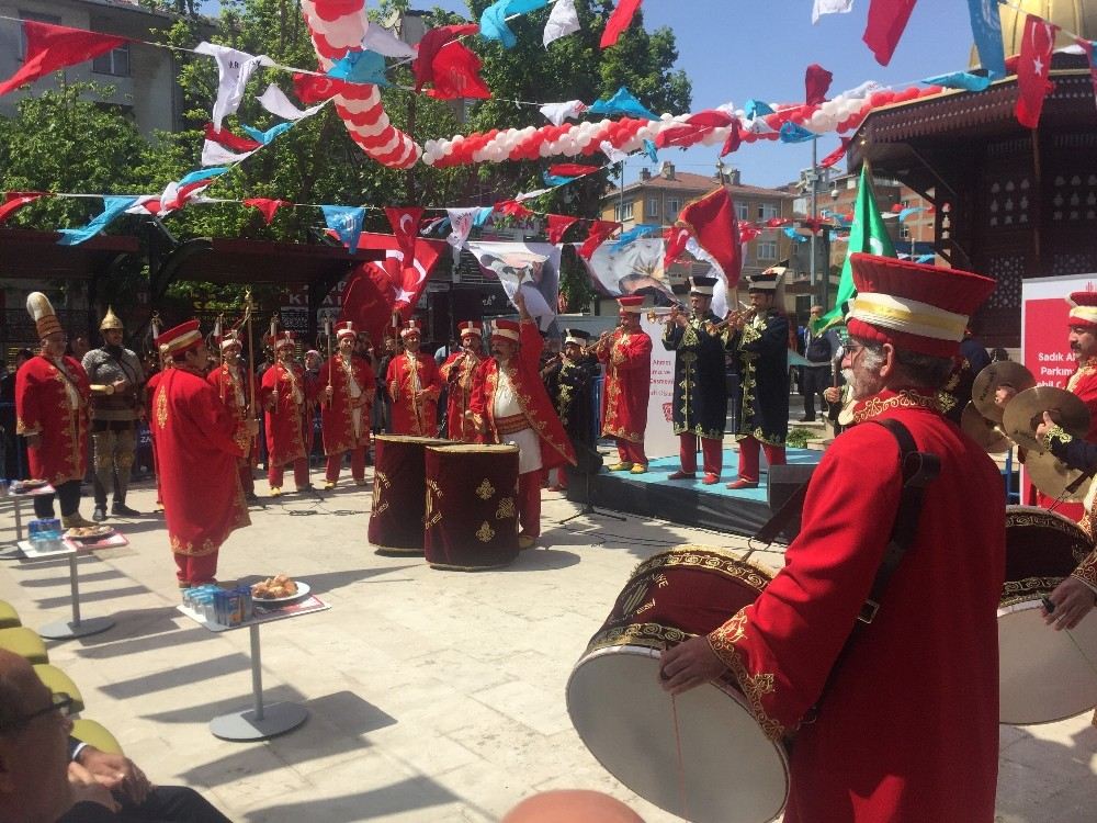 Şehit Sadık Ahmet Parkı Ve Bosna-Hersekin Tarihi Sebil Çeşmesi Hizmete Açıldı