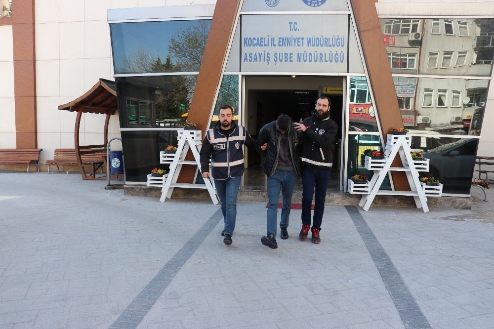 Sevgilisine Ait Otomobille İl İl Gezerek Hırsızlık Yaparken Yakalandı