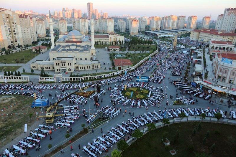 Sevinci Ve Bereketiyle Ramazan  Başakşehirde Doyasıya Yaşanacak