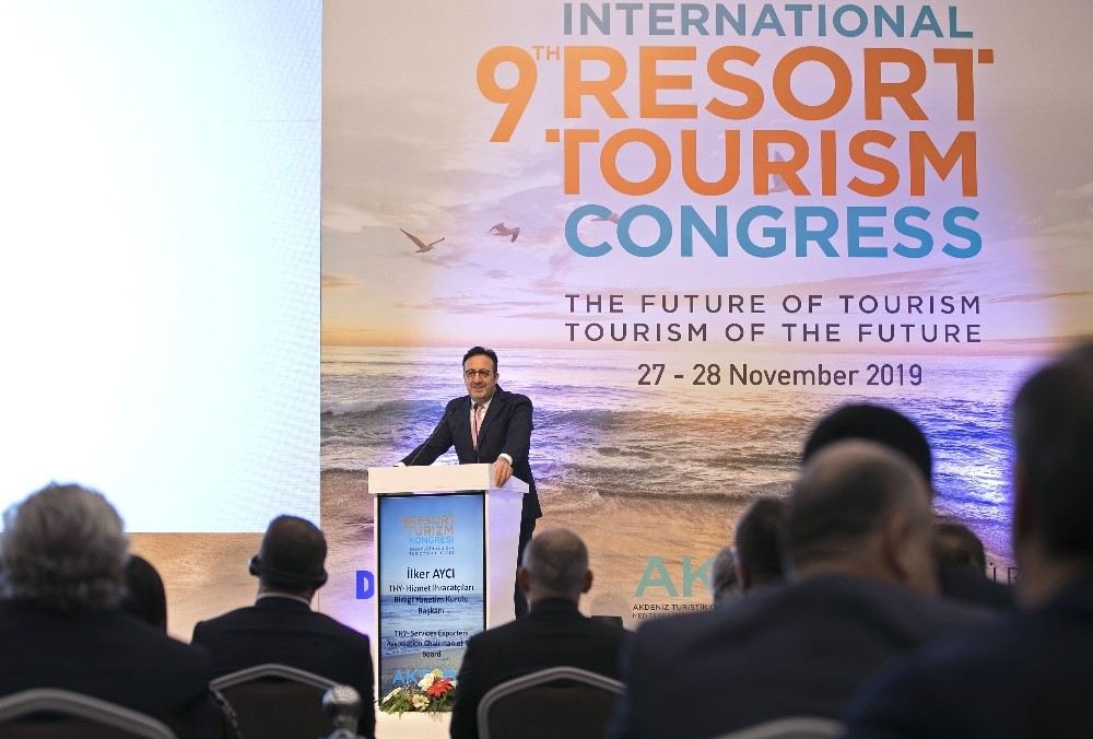 Seyahat Dünyası 9. Uluslararası Resort Turizm Kongresinde Bir Araya Geldi