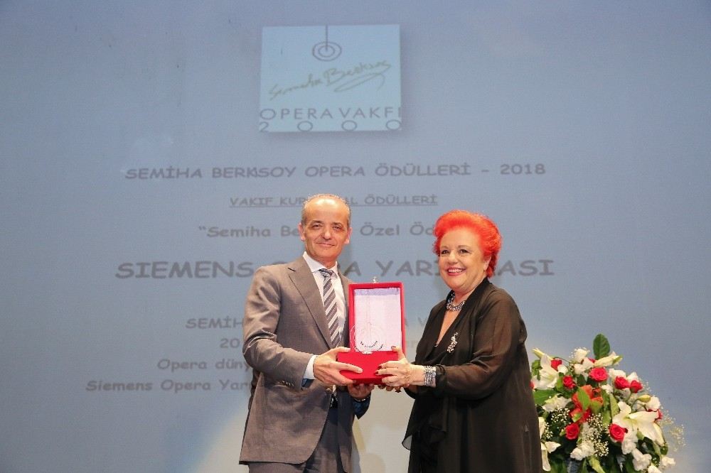 Siemense Semiha Berksoy Özel Ödülü