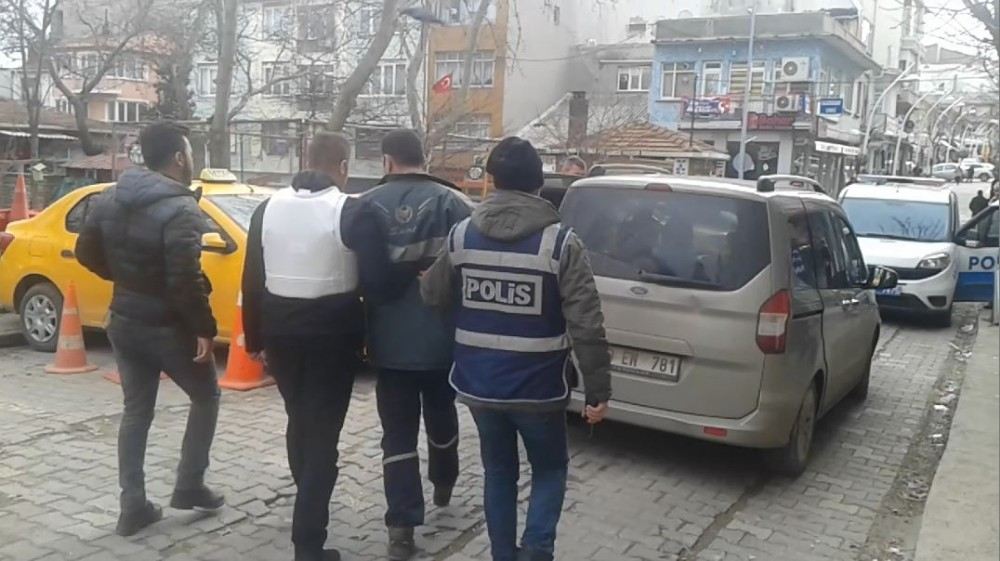 Silahlı Maganda Vatandaşı Çileden Çıkardı