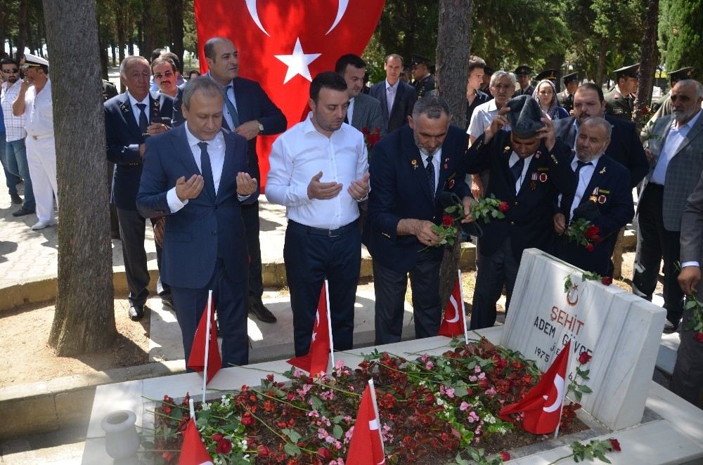 Silivride 15 Temmuz Etkinlikleri Şehitlik Ziyaretiyle Başladı