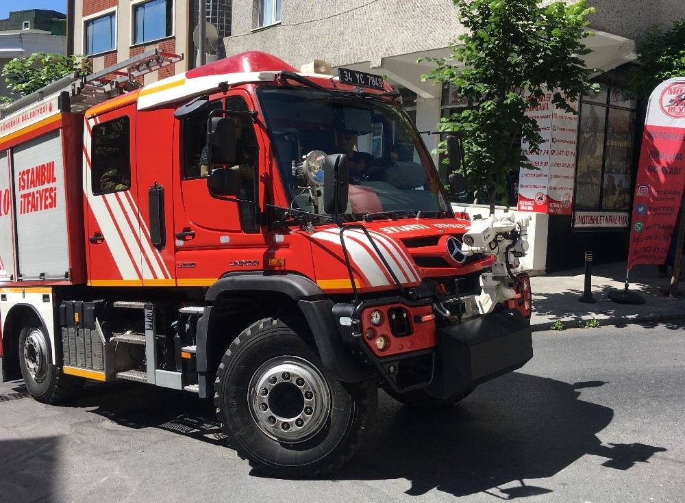 Şişlide Yalnız Yaşayan Elektrik Ustası Evinde Ölü Bulundu