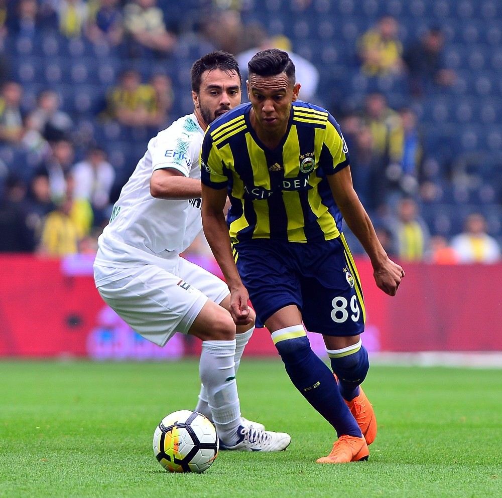 Souza Fenerbahçeyi Sırtlıyor