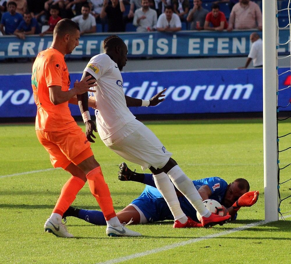 Spor Toto Süper Lig: Kasımpaşa: 1 - Aytemiz Alanyaspor: 2 (Maç Sonucu)