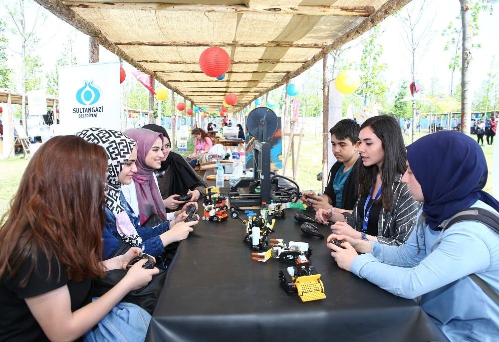 Sultangazi Bilim Ve Kültür Merkezi, Gençlik Festivalinde