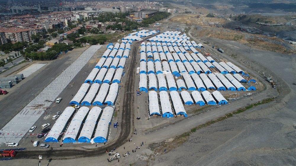 Sultangazideki 60 Bin Metrekarelik Kurban Satış Ve Kesim Yeri Havadan Görüntülendi