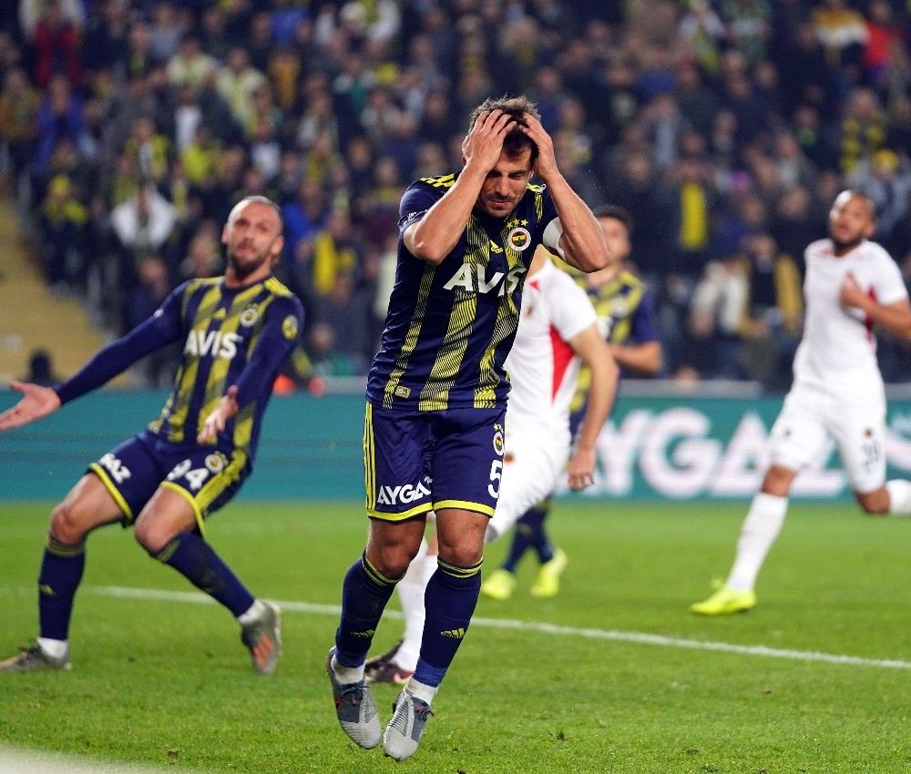 Süper Lig: Fenerbahçe: 5 - Gençlerbirliği: 2 (Maç Sonucu)