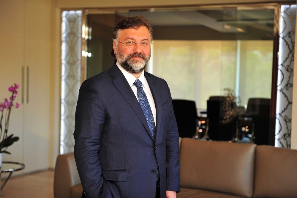 Sur Yapı Yönetim Kurulu Başkanı Elmas: ?Mbnin İkinci Önemli Adımından Sonra Sıra Özel Bankalarda?