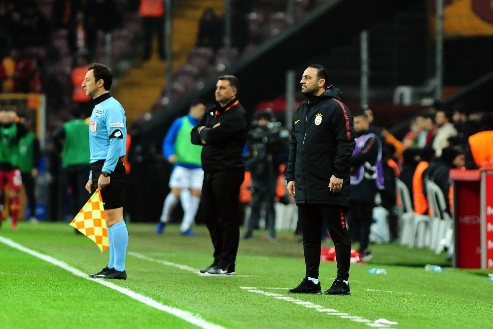 Takımın Başında Hasan Şaş Yer Aldı