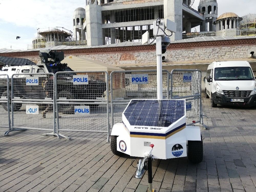 Taksimde Güneş Enerjili Mobil Kameralarla Güvenlik Önlemi