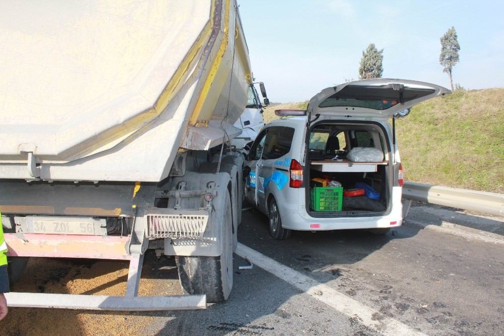 Tem Otoyolunda Feci Kaza: 1 Polis Şehit