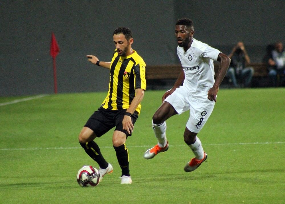 Tff 1. Lig: İstanbulspor: 2 - Altay: 2