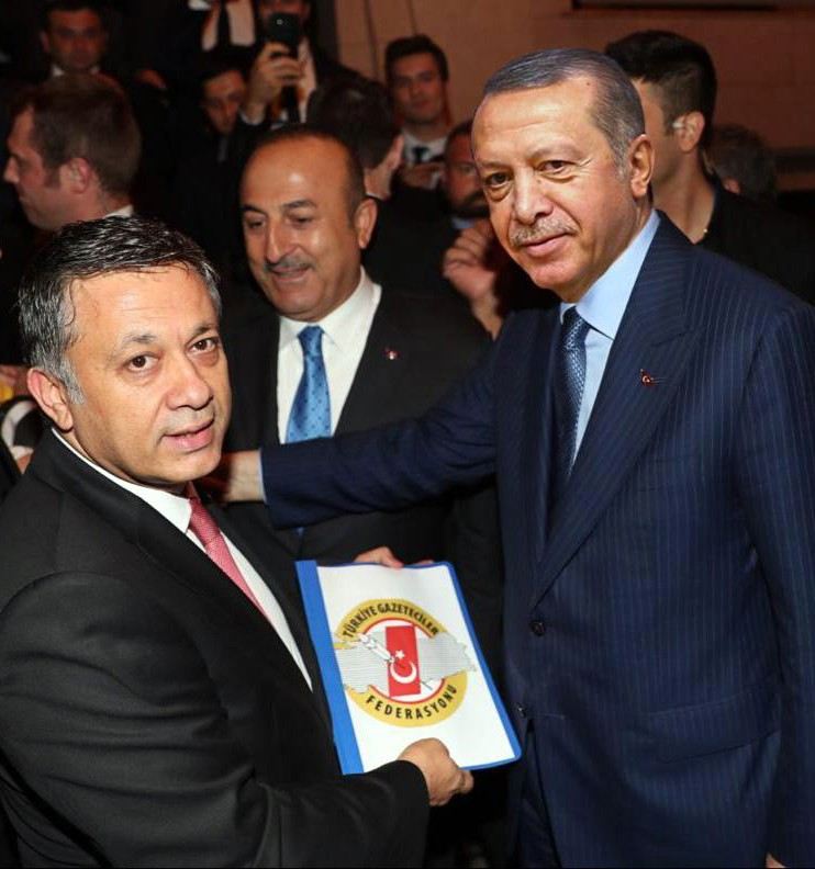 Tgf Genel Başkan Vekili Dim, Anadolu Medyasının Sorunlarını Cumhurbaşkanı Erdoğana Sundu