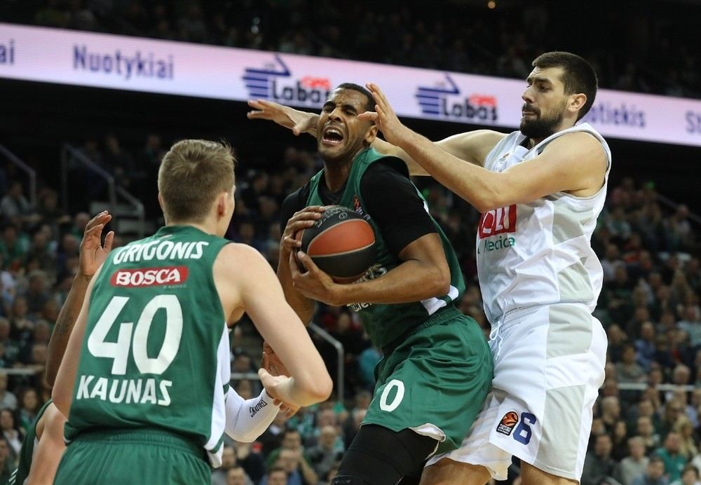 Thy Euroleaguede 23. Haftanın Mvpsi Brandon Davies