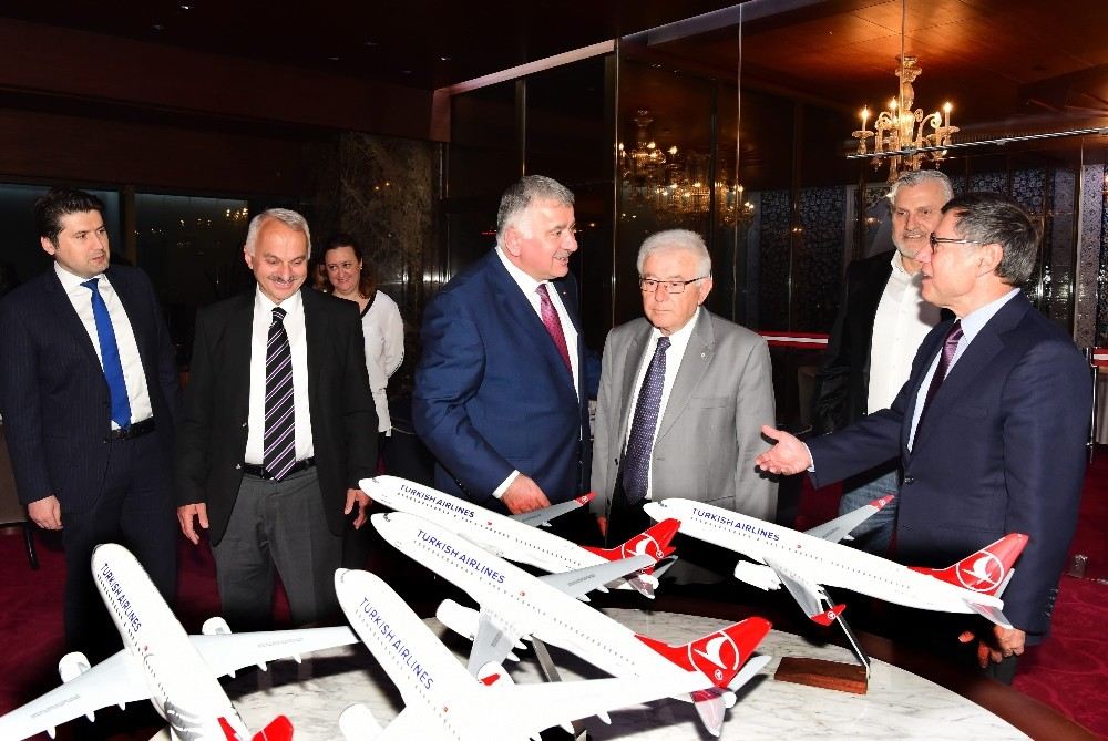 Thynin Eski Genel Müdürleri İftarda Buluştu