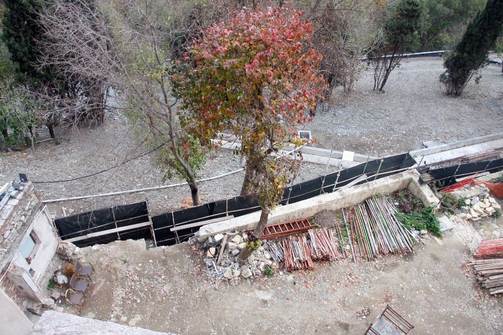 Topkapı Sarayındaki Kayma Durdu