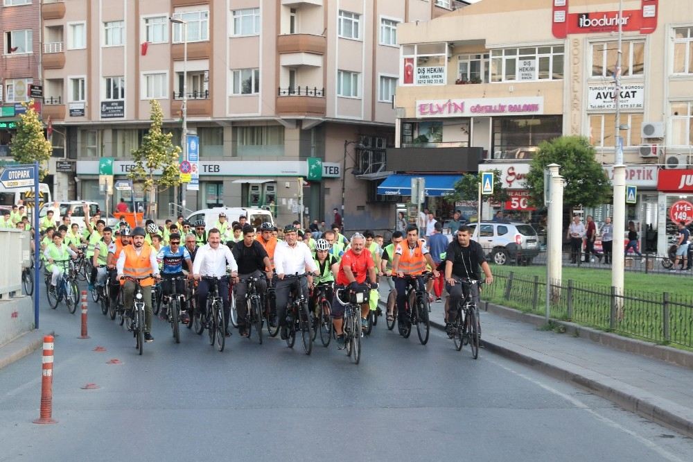 Trafikte Bisiklet Devrimi Dalga Dalga Yayılıyor