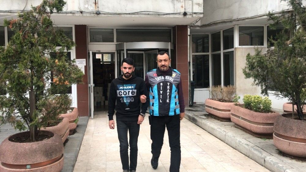 Trafikte Terör Estiren Maganda Yakalandı