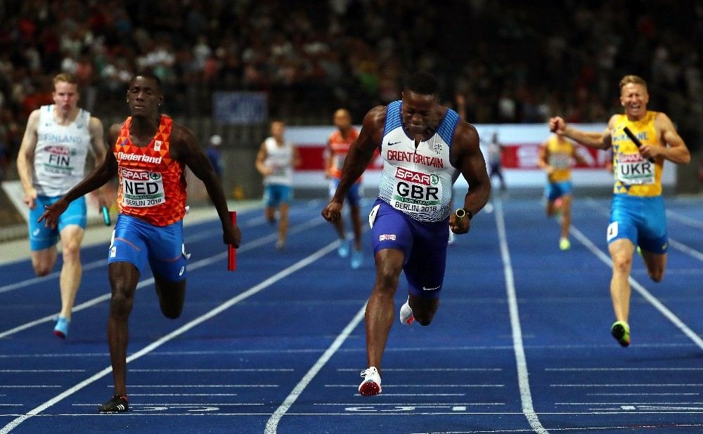 Türkiye, 4X100 Finalinde Rekor Kırdı