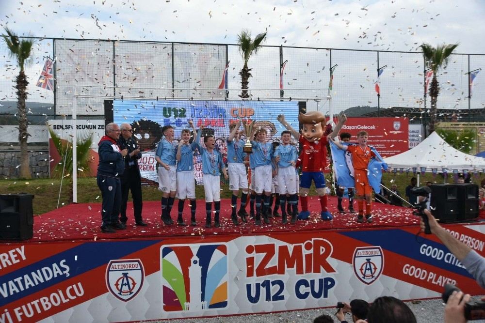 U12 İzmir Cup 2019Da Ödül Kazananlar Açıklandı