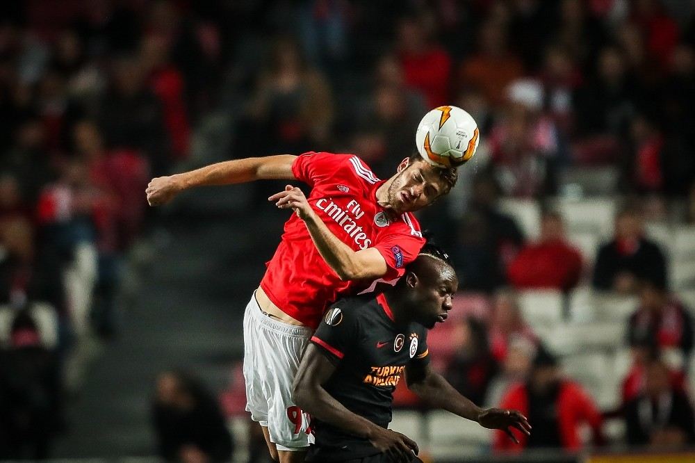 Uefa Avrupa Ligi: Benfica: 0 - Galatasaray: 0 (İlk Yarı)