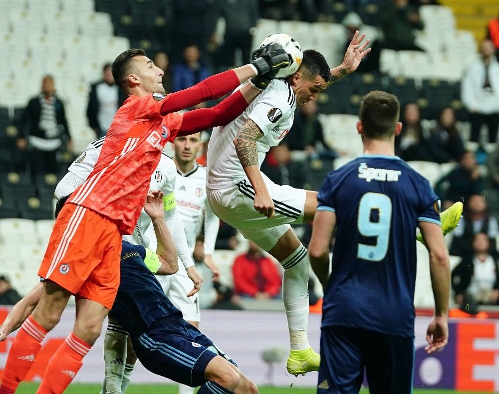 Uefa Avrupa Ligi: Beşiktaş: 2  - Slovan Bratislava: 1 (Maç Sonucu)